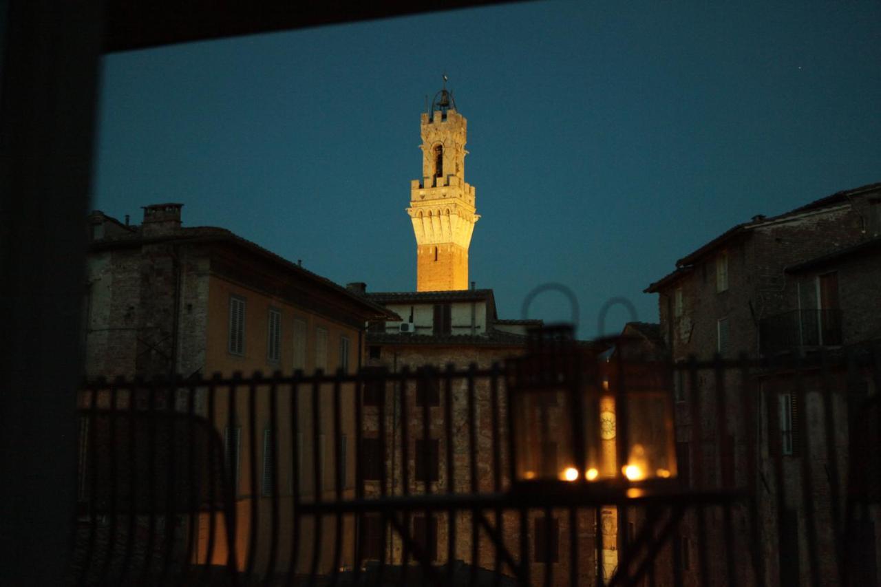 La Costarella - Central With Cozy Terrace เซียนา ภายนอก รูปภาพ